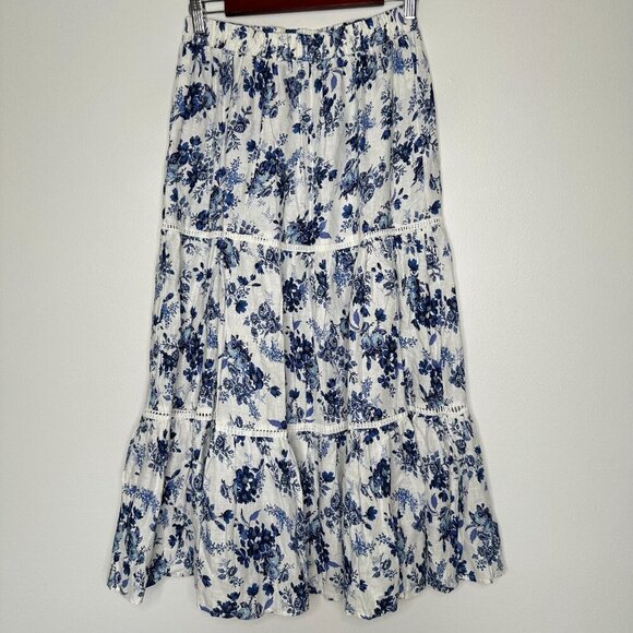 Cupcakes and Cashmere Tiered Midi Skirt White Blue Floral Cottagecore Large - Picture 4 of 11